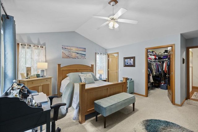 6217 Sharpsburg Drive, Madison, WI 53718