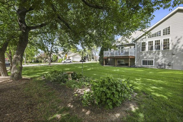 6217 Sharpsburg Drive, Madison, WI 53718