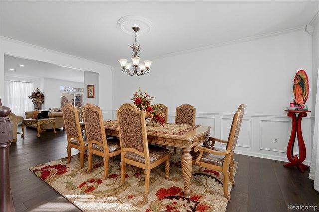 42575 Silverwood Drive, Sterling Heights, MI 48314