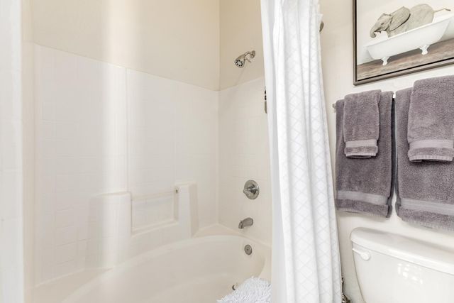 2250 E Deer Valley Road Unit 15, Phoenix, AZ 85024