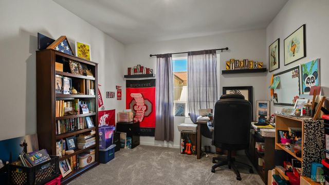 2382 Sheldon Dr, Fairfield, CA 94533