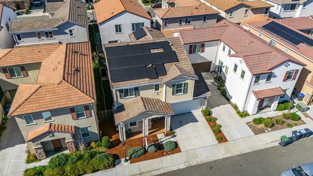 2382 Sheldon Dr, Fairfield, CA 94533