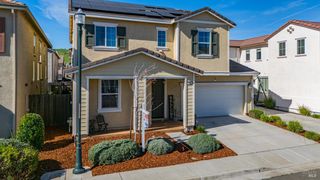 2382 Sheldon Dr, Fairfield, CA 94533