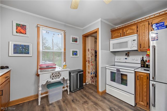 2462 Myersville Road, Uniontown, OH 44685