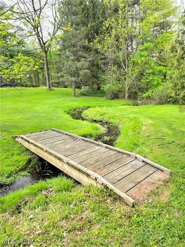 2462 Myersville Road, Uniontown, OH 44685