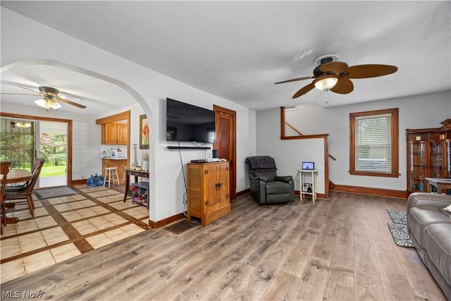 2462 Myersville Road, Uniontown, OH 44685