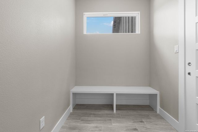 129 Rayner Pl, Spring Branch, TX 78070