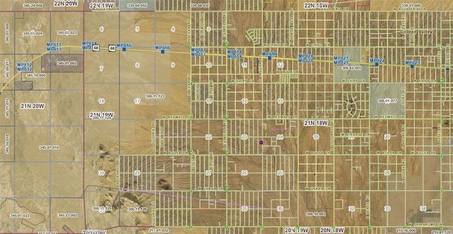 1321 S Laguna Road, Golden Valley, AZ 86413