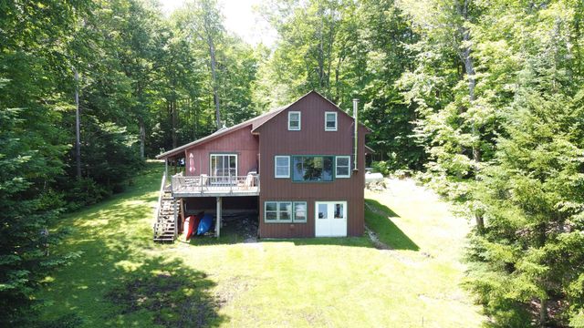 809 Jackson Road, Averill, VT 05901