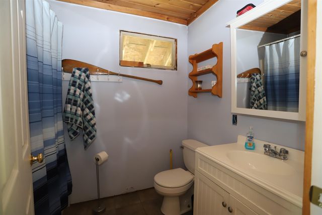 809 Jackson Road, Averill, VT 05901