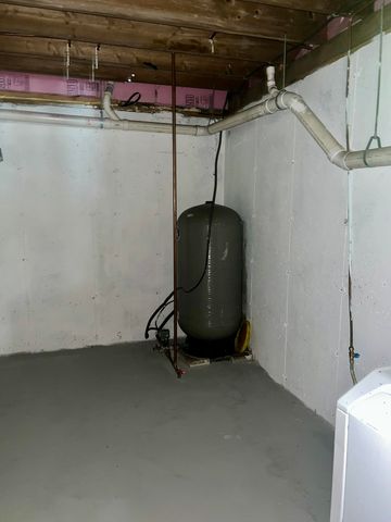 809 Jackson Road, Averill, VT 05901