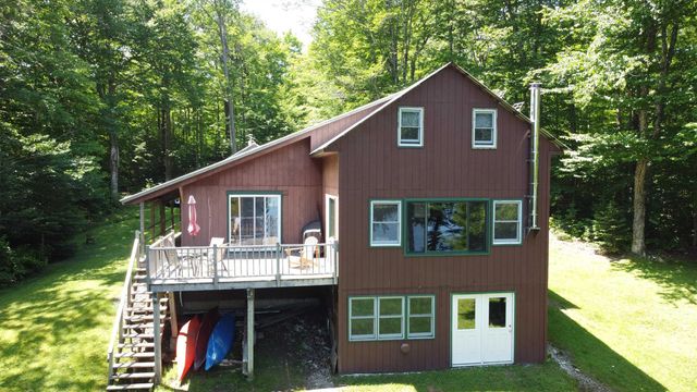 809 Jackson Road, Averill, VT 05901