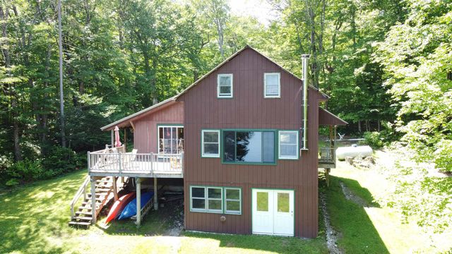 809 Jackson Road, Averill, VT 05901