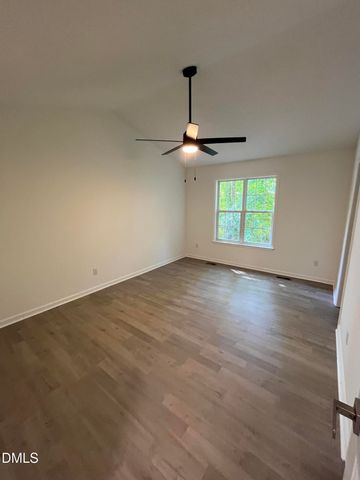 504 Quest Ridge Drive, Fuquay Varina, NC 27526