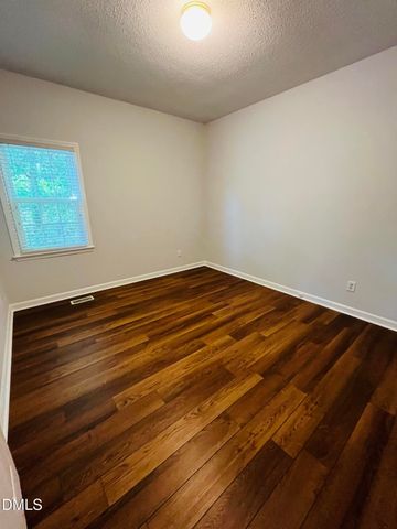 504 Quest Ridge Drive, Fuquay Varina, NC 27526