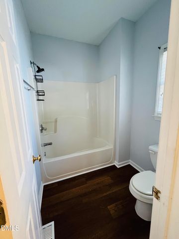 504 Quest Ridge Drive, Fuquay Varina, NC 27526