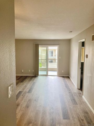 7405 Charmant Drive 2004, San Diego, CA 92122