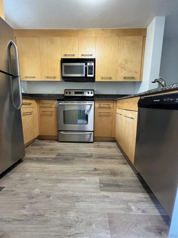 7405 Charmant Drive 2004, San Diego, CA 92122