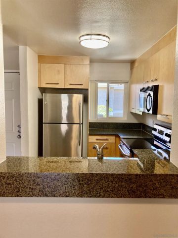 7405 Charmant Drive 2004, San Diego, CA 92122
