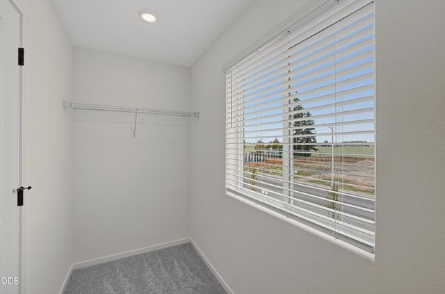 61534 Parrell Rd 10, Bend, OR 97702