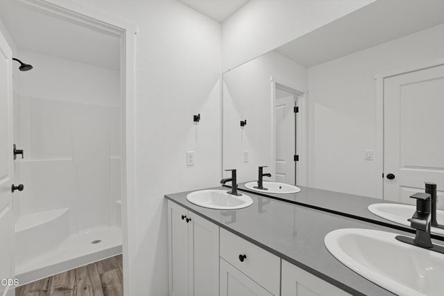 61534 Parrell Rd 10, Bend, OR 97702