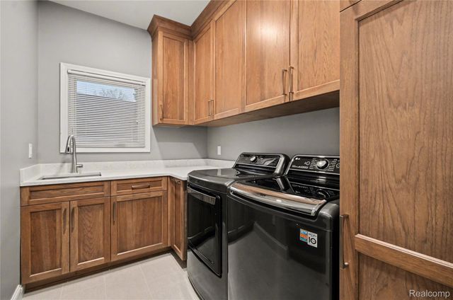 4179 Saint Andrews Street, Genoa Township, MI 48843