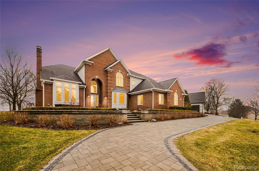 4179 Saint Andrews Street, Genoa Township, MI 48843