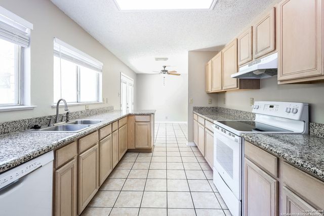 2138 Border Mill, San Antonio, TX 78230