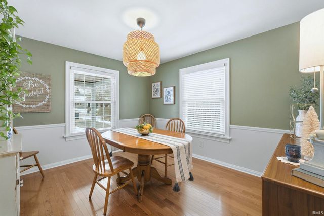 1216 Maxine Drive, Fort Wayne, IN 46807