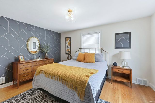 1216 Maxine Drive, Fort Wayne, IN 46807