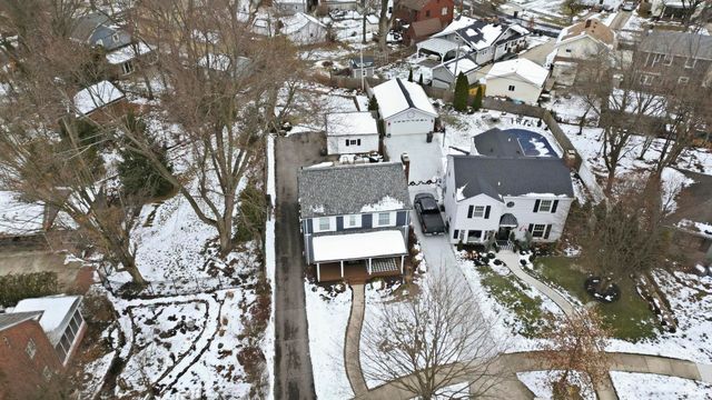 1216 Maxine Drive, Fort Wayne, IN 46807