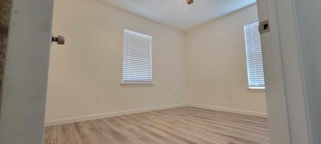 7409 Valeda Drive, Deer Park, TX 77536