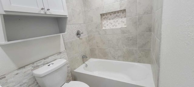 7409 Valeda Drive, Deer Park, TX 77536