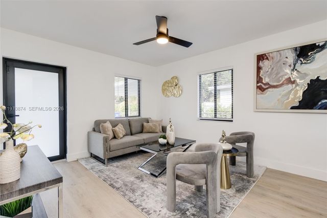 16049 NE 9th PL, North Miami Beach, FL 33162