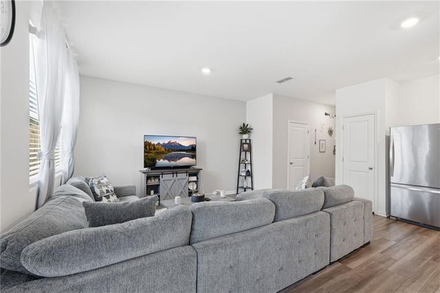 60 Thetford Way, Winder, GA 30680