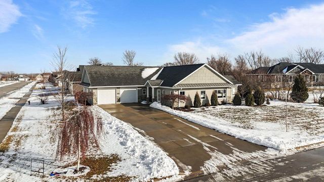 1441 AVA HOPE COURT, De Pere, WI 54115