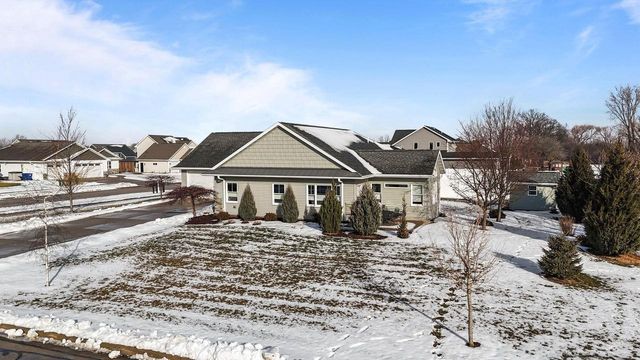 1441 AVA HOPE COURT, De Pere, WI 54115
