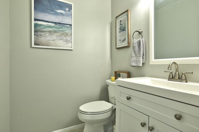 32 Pine Arbor Lane 205, Vero Beach, FL 32962