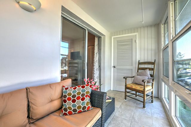 32 Pine Arbor Lane 205, Vero Beach, FL 32962