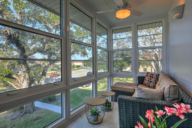 32 Pine Arbor Lane 205, Vero Beach, FL 32962