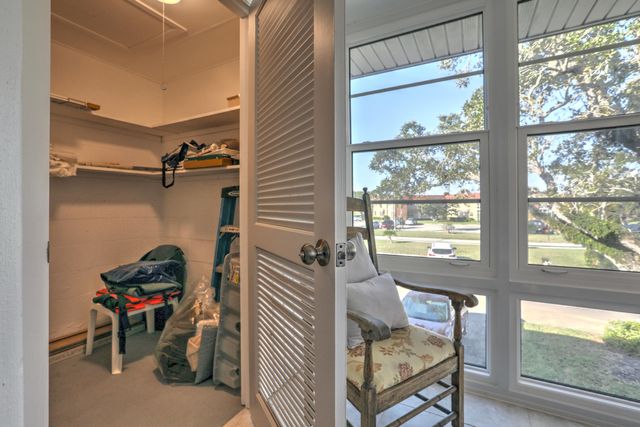 32 Pine Arbor Lane 205, Vero Beach, FL 32962
