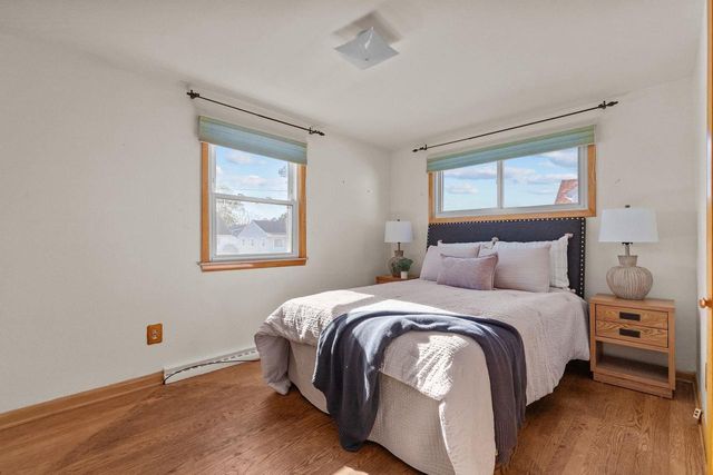 125 W CECIL STREET, Neenah, WI 54956