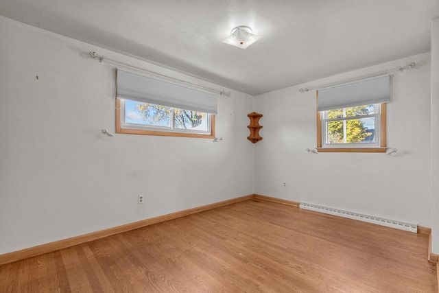 125 W CECIL STREET, Neenah, WI 54956