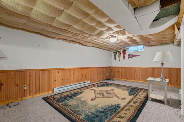 125 W CECIL STREET, Neenah, WI 54956