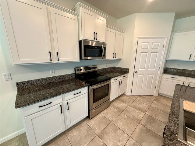 2577 Crowned Eagle Circle SW, Vero Beach, FL 32962