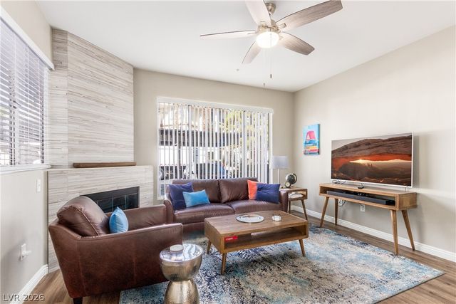 7189 South Durango Drive 102, Las Vegas, NV 89113