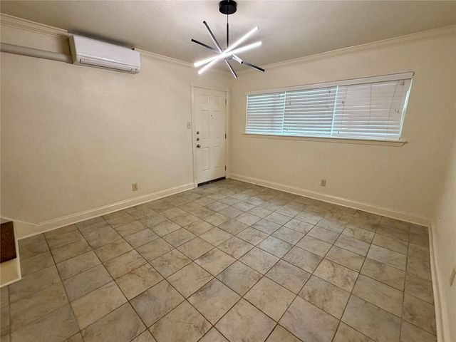 2812 Wichita 13, Houston, TX 77004