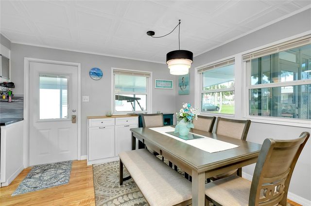 214 ROMA ROAD, Venice, FL 34285