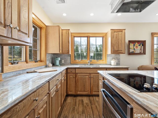 152 & 156 Whitehall Avenue, Stonington, CT 06355