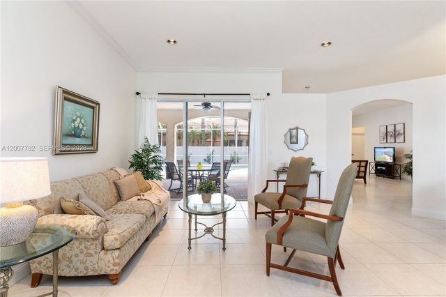 15966 SW 3rd St, Pembroke Pines, FL 33027